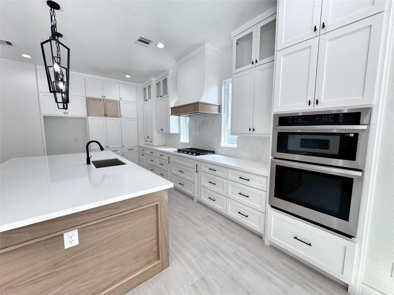 Furnished interior view inside a new home in , Splendora (Image 13).