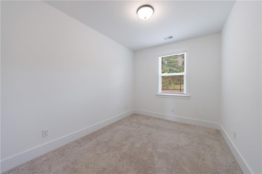 Spacious, unfurnished interior of a new home in , Atlanta (Image 21).