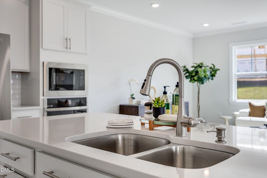 SUN_EdgeAuburn_Pic_1120TopazCave-21