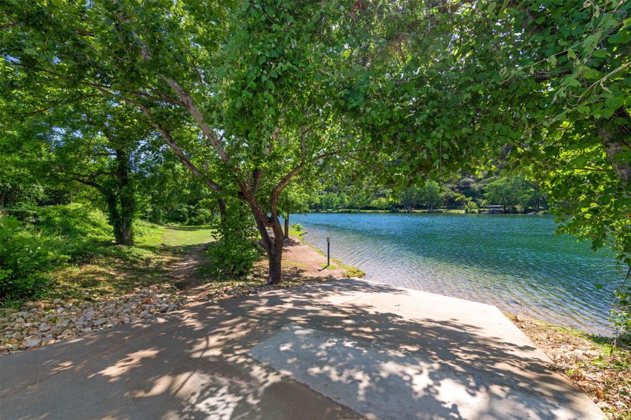 Natural landscape and outdoor views near in Austin (Image 34). Natural landscape and outdoor views near in Austin (Image 34).