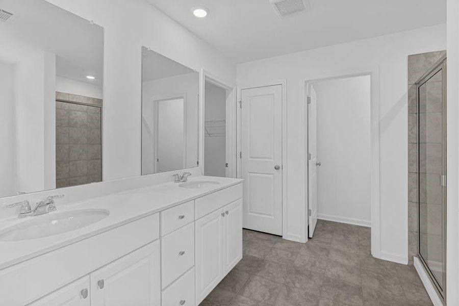 Furnished interior view inside a new home in Falls Creek, Flowery Branch (Image 8).