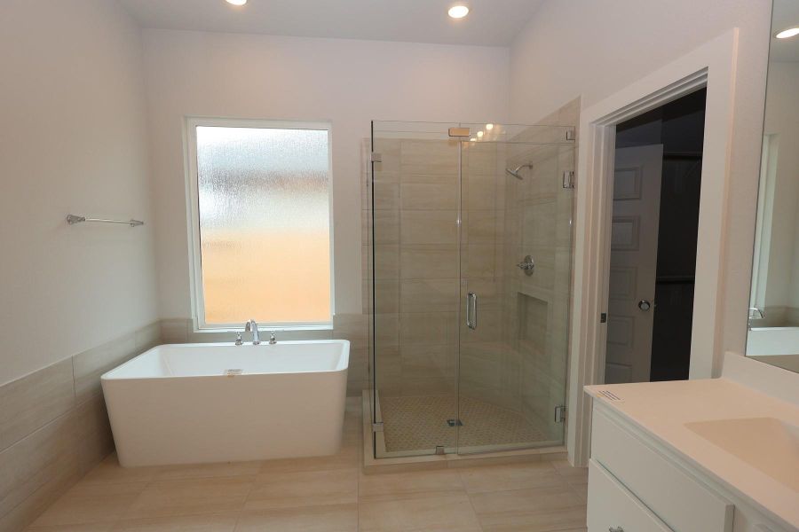 Furnished interior view inside a new home in Clopton Farms, Montgomery (Image 5).