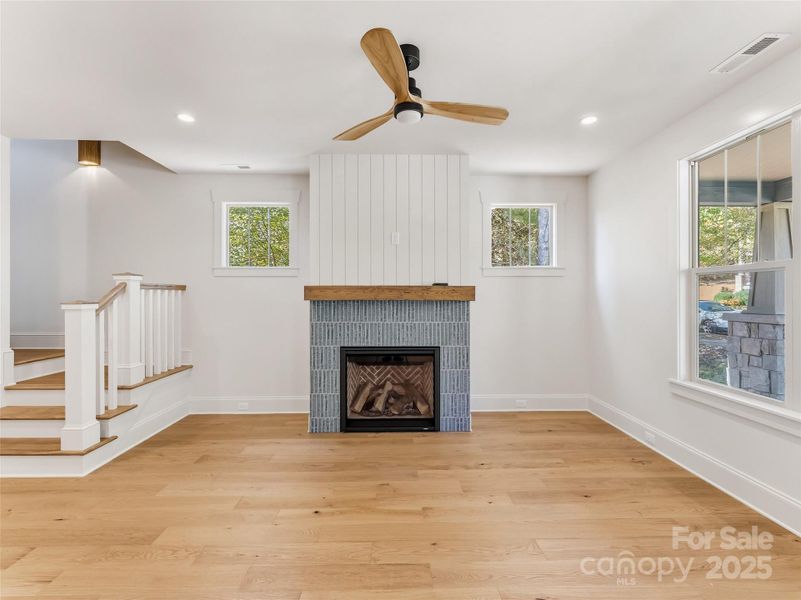 Image 34 of a home in .