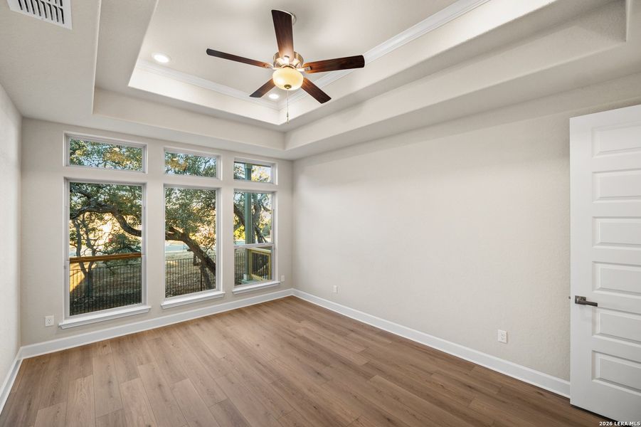 Spacious, unfurnished interior of a new home in Ventana, Bulverde (Image 24).