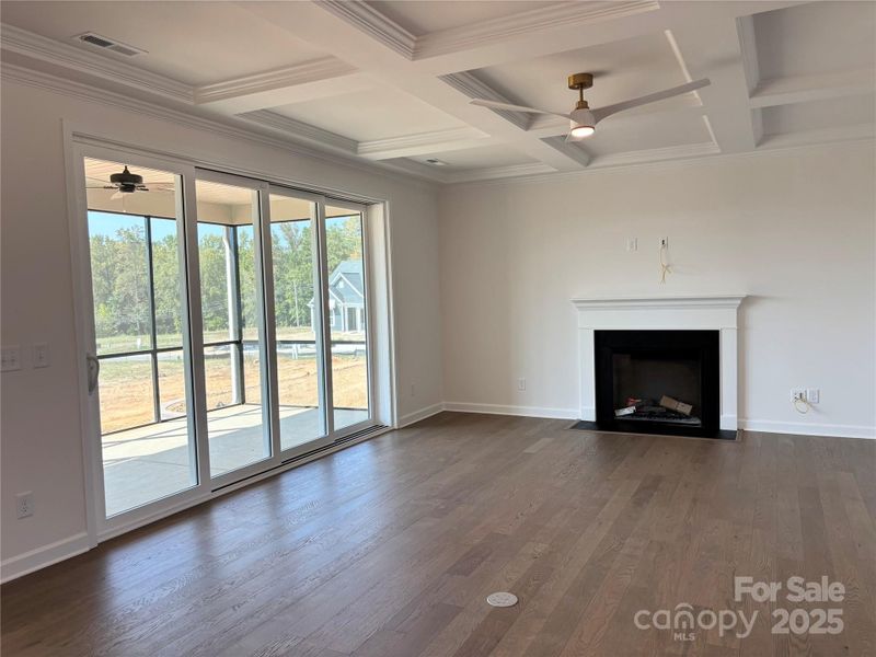 Spacious, unfurnished interior of a new home in Brighton Park, Mount Pleasant (Image 20).