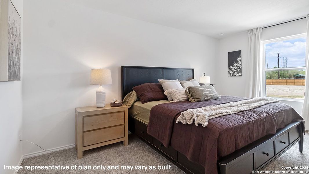 Furnished interior view inside a new home in Avenida, Converse (Image 26).