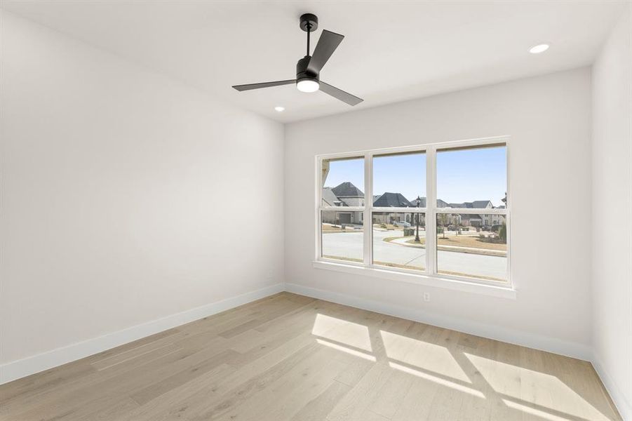 14. 521 Twilight - Bed 2