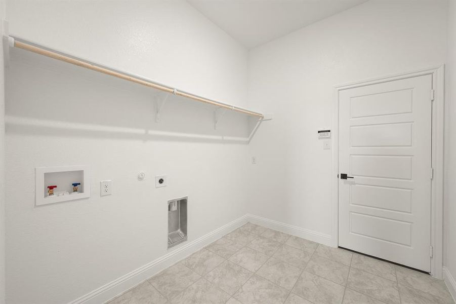 108 Red Fox- Utility-1