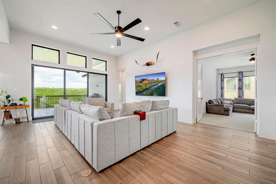 Furnished interior view inside a new home in La Cima 60', San Marcos (Image 7). Furnished interior view inside a new home in La Cima 60', San Marcos (Image 7).