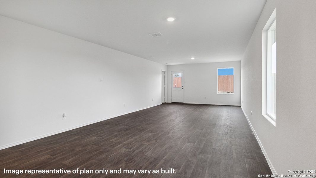 Spacious, unfurnished interior of a new home in Applewood, San Antonio (Image 26).