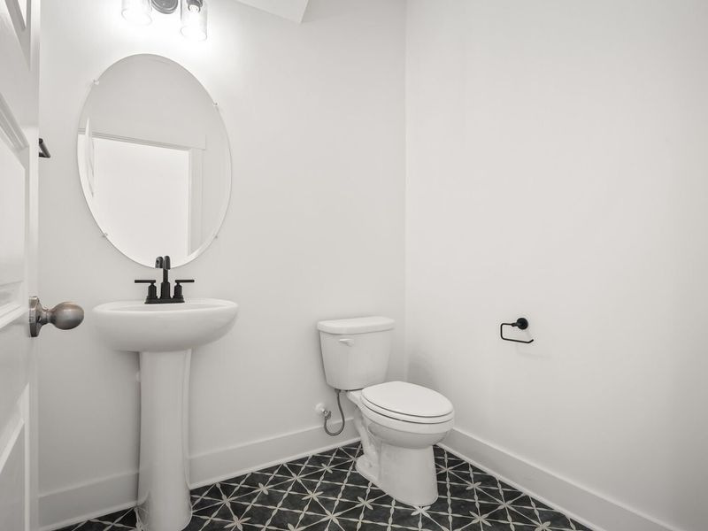 Furnished interior view inside a new home in Woods Crossing, Gallatin (Image 8).