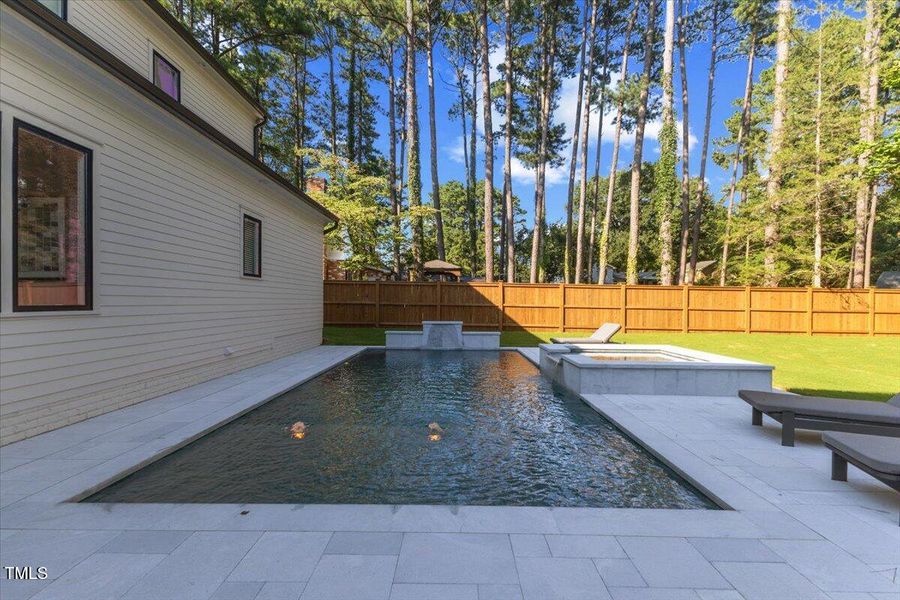 103-4906 Tremont Dr UPDATED 103-4906 Tremont Dr UPDATED