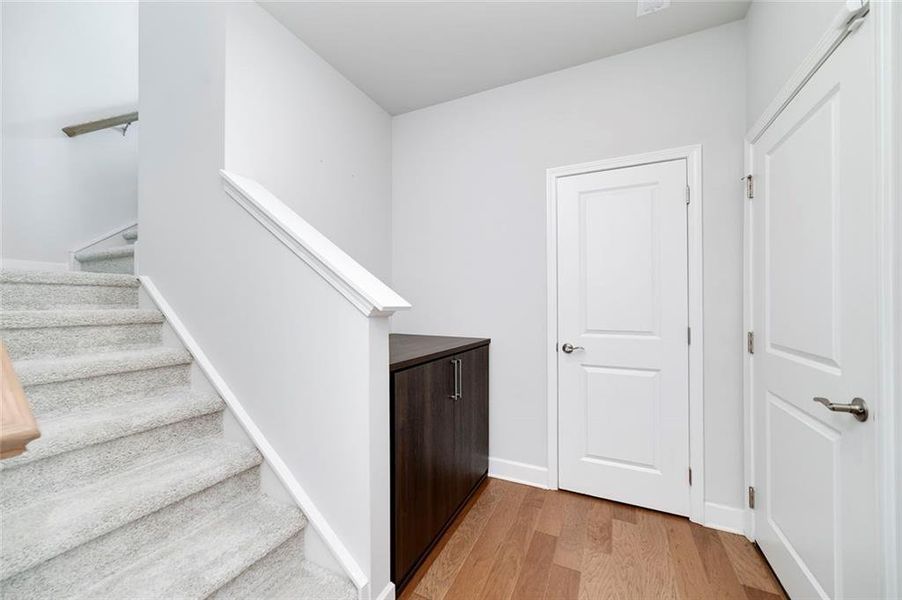 Spacious, unfurnished interior of a new home in Wimberly, Powder Springs (Image 29).