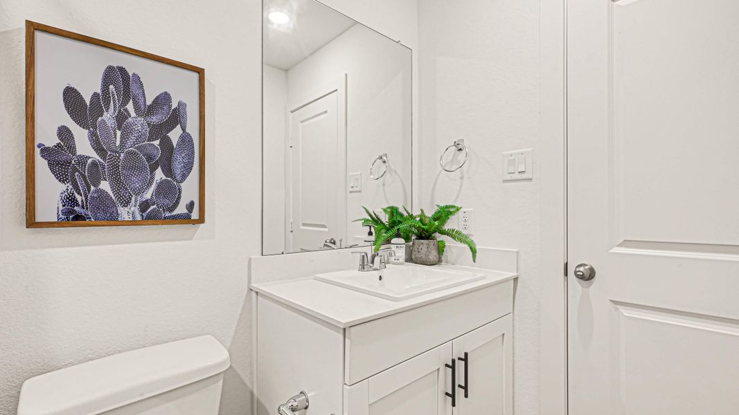 Furnished interior view inside a new home in Holly Ridge, Rosenberg (Image 6).