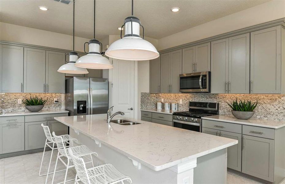 Furnished interior view inside a new home in Tohoqua, Kissimmee (Image 13). Furnished interior view inside a new home in Tohoqua, Kissimmee (Image 13).