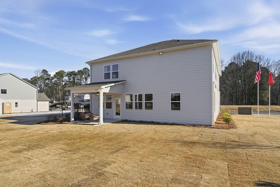 Representative exterior details of a home built from the Essex by Taylor Morrison in Dreycott, Lawrenceville (Image 3).