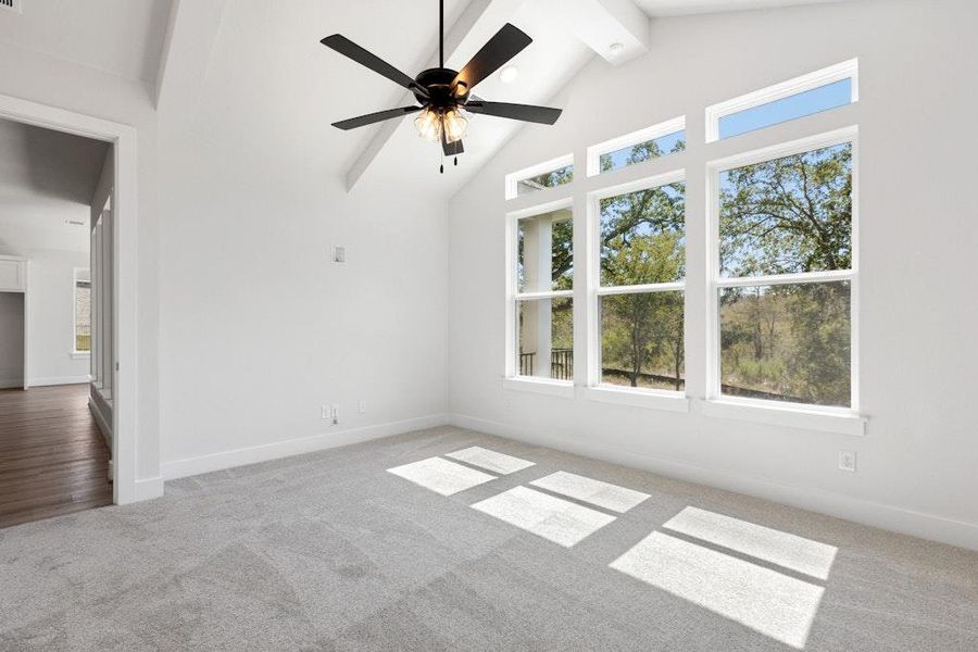 Spacious, unfurnished interior of a new home in Double Eagle Ranch, Cedar Creek (Image 20). Spacious, unfurnished interior of a new home in Double Eagle Ranch, Cedar Creek (Image 20).