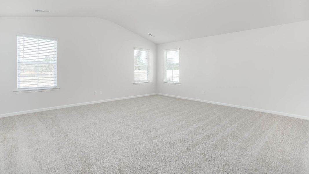 Spacious, unfurnished interior of a new home in Bryson Park, Lexington (Image 19).