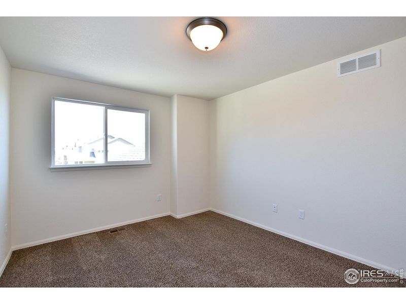 Spacious, unfurnished interior of a new home in , Johnstown (Image 33).