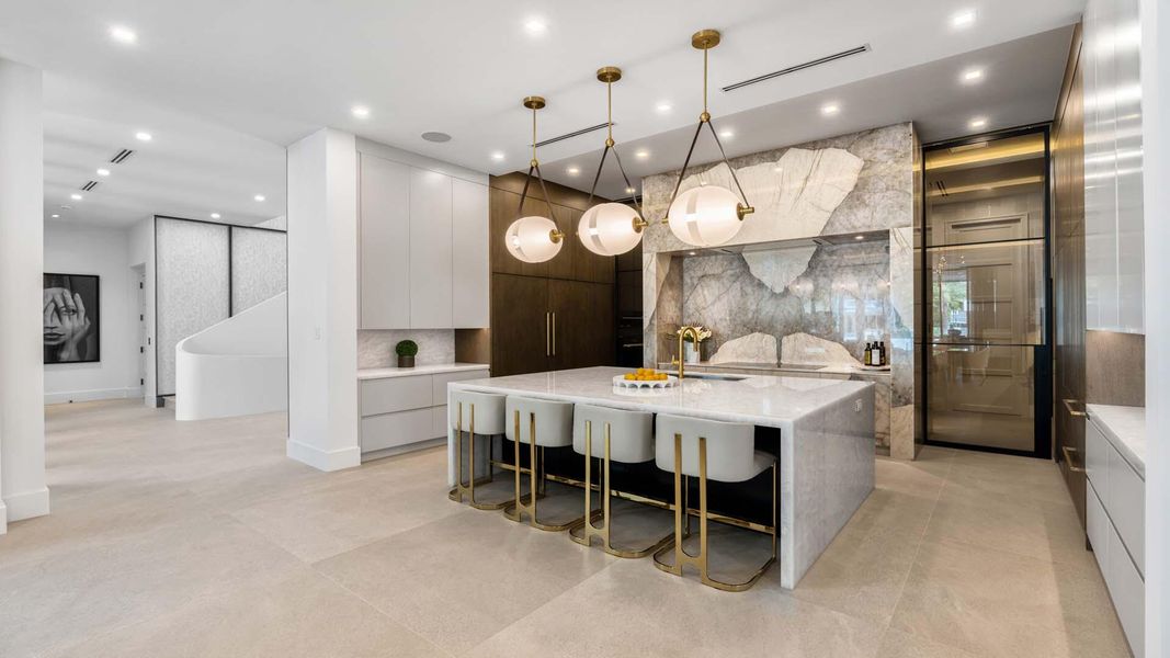 207 W Coconut Palm Rd (6)