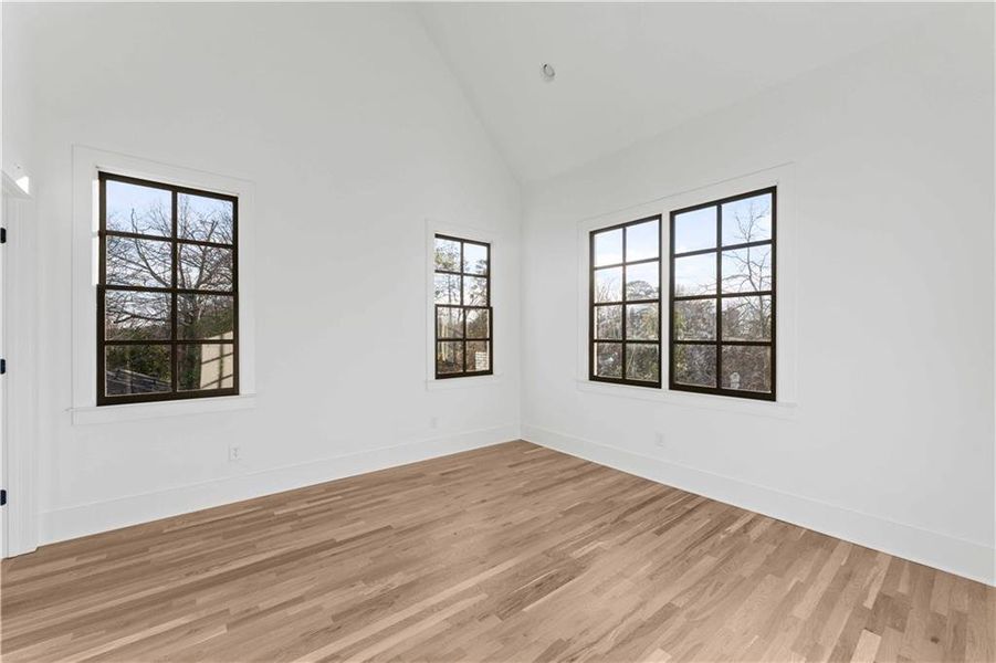 Spacious, unfurnished interior of a new home in , Atlanta (Image 26). Spacious, unfurnished interior of a new home in , Atlanta (Image 26).