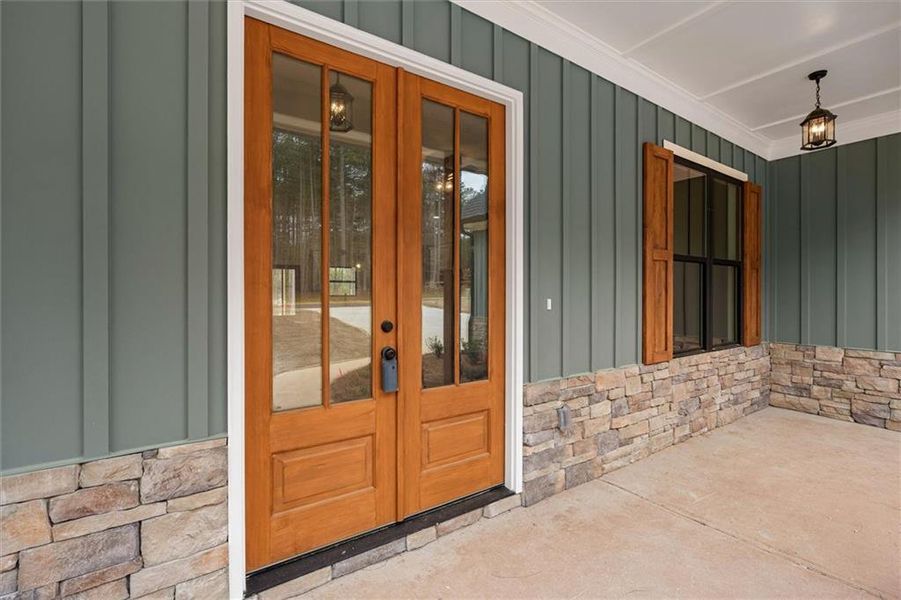 Exterior details and patio area of a home in , Rockmart (Image 29).