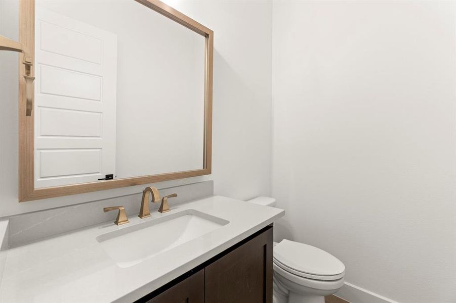 12. 4711 Belo - Powder