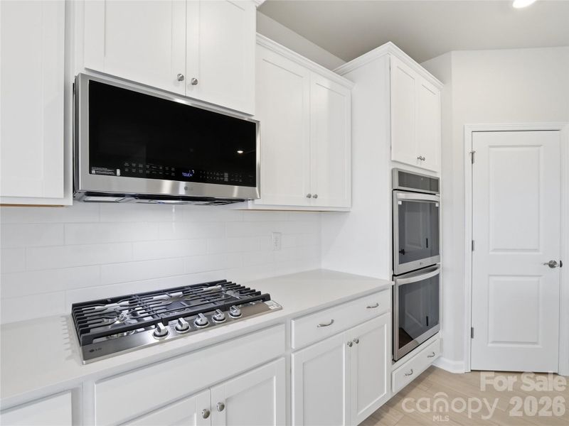 Furnished interior view inside a new home in Roselyn, Lancaster (Image 10).