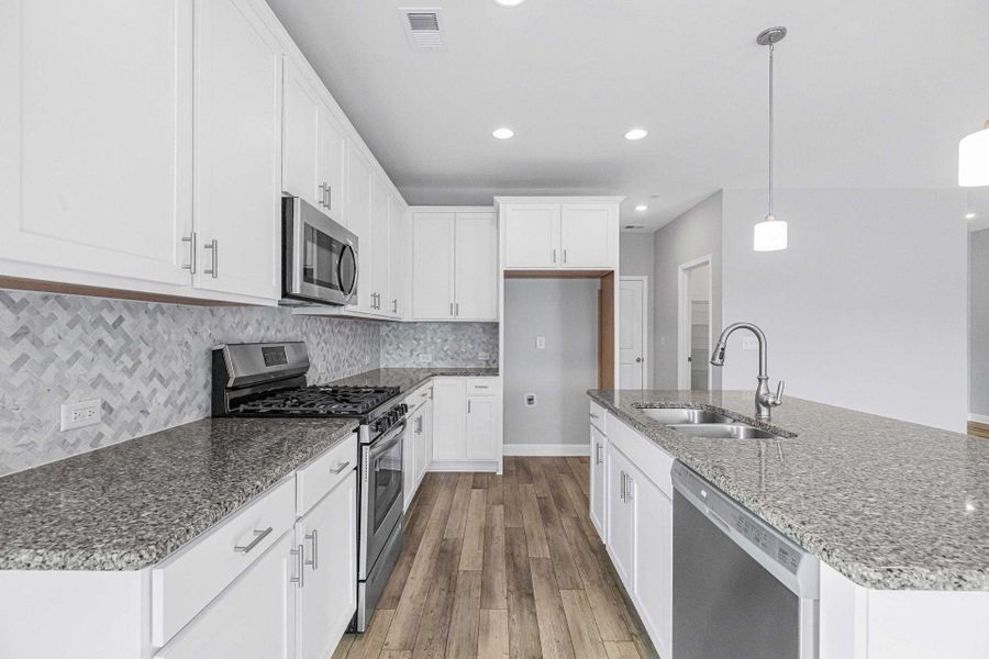 Representative furnished interior of a home built from the Dogwood by Caviness & Cates Communities in Maggie Way, Wendell (Image 130).