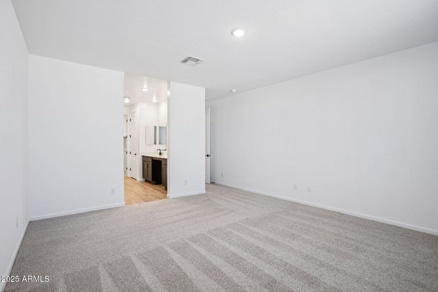 32-web-or-mls-W Brown St-S1810-032