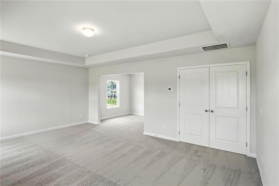 Spacious, unfurnished interior of a new home in Hampton Ridge, Jefferson (Image 9). Spacious, unfurnished interior of a new home in Hampton Ridge, Jefferson (Image 9).