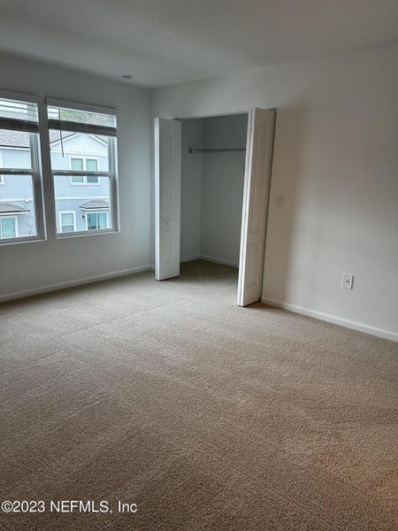 Spacious, unfurnished interior of a new home in , St. Augustine (Image 19).