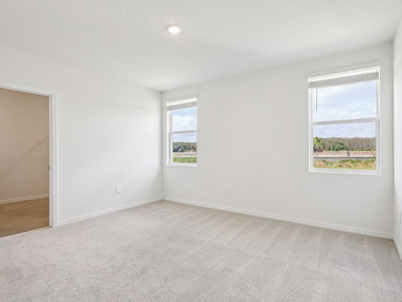 Spacious, unfurnished interior of a new home in The Meadow at Crossprairie, St. Cloud (Image 14).