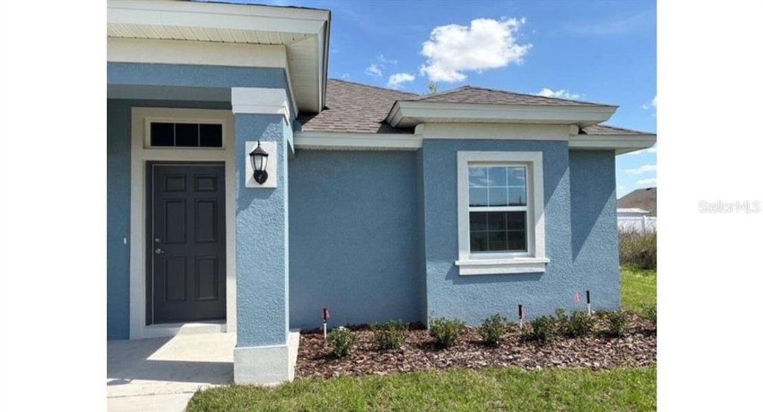 Exterior details and patio area of a home in , Ocala (Image 17). Exterior details and patio area of a home in , Ocala (Image 17).