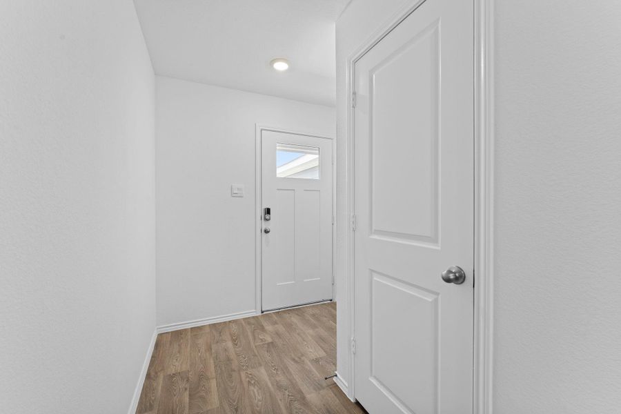 Spacious, unfurnished interior of a new home in Wayside, Uhland (Image 16). Spacious, unfurnished interior of a new home in Wayside, Uhland (Image 16).