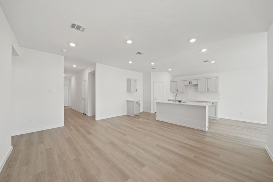 Spacious, unfurnished interior of a new home in Harrington Trails at The Canopies, Splendora (Image 13). Spacious, unfurnished interior of a new home in Harrington Trails at The Canopies, Splendora (Image 13).