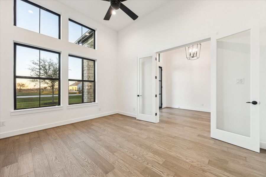 Spacious, unfurnished interior of a new home in Lakeview, Waller (Image 36).