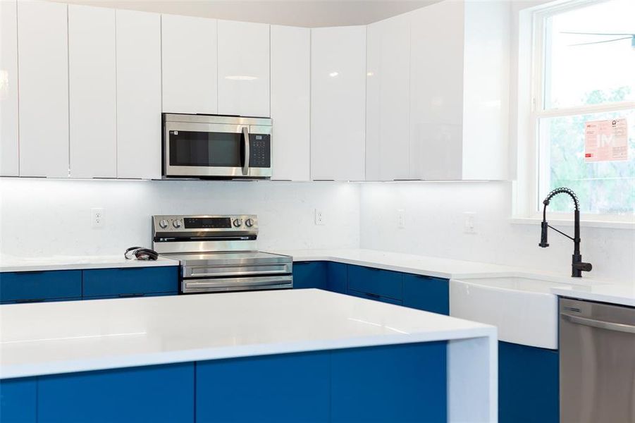 Furnished interior view inside a new home in , Ocala (Image 4).