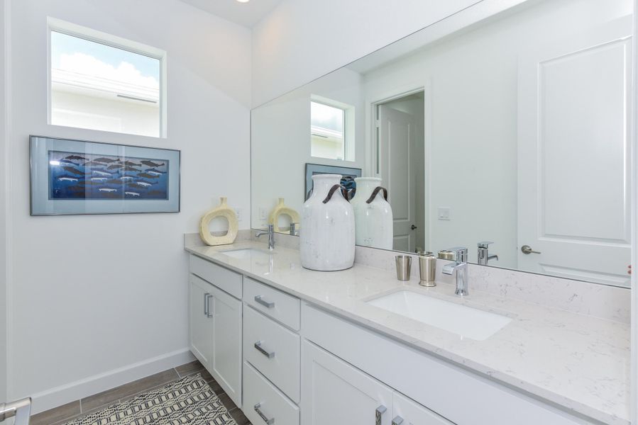 1525 STOCKBRIDGE STREET-print-021-020-15