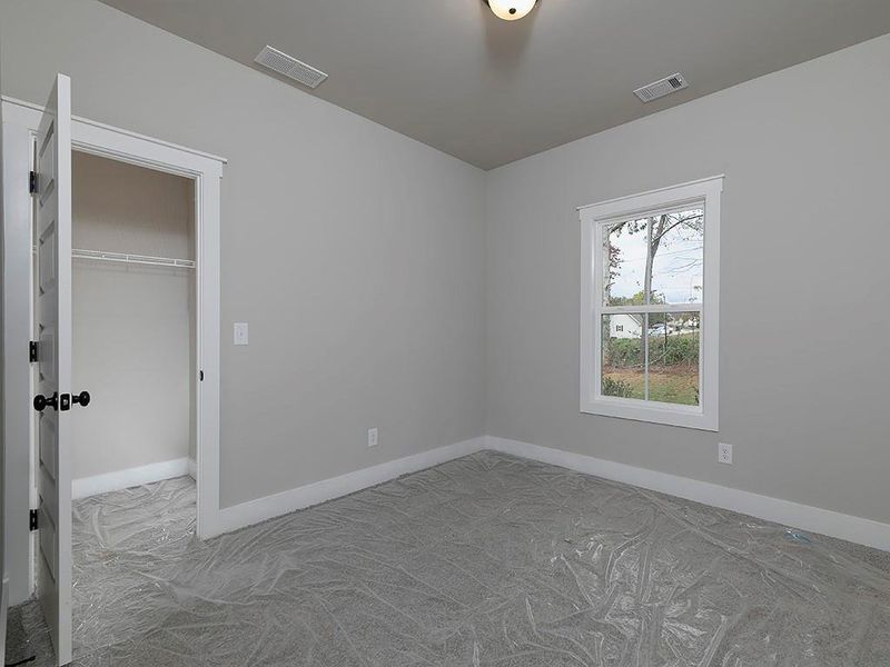 Spacious, unfurnished interior of a new home in , Dallas (Image 15).