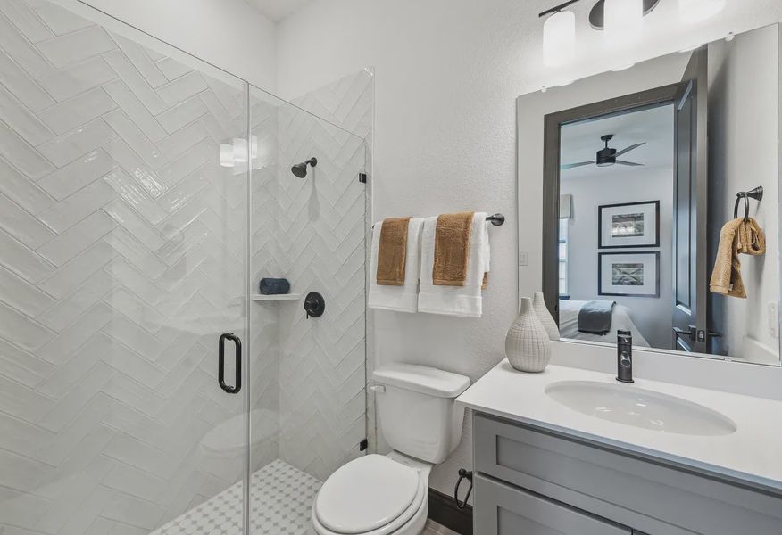 Plan 5042 bath 2 - staged - 18 of 21 Plan 5042 bath 2 - staged - 18 of 21