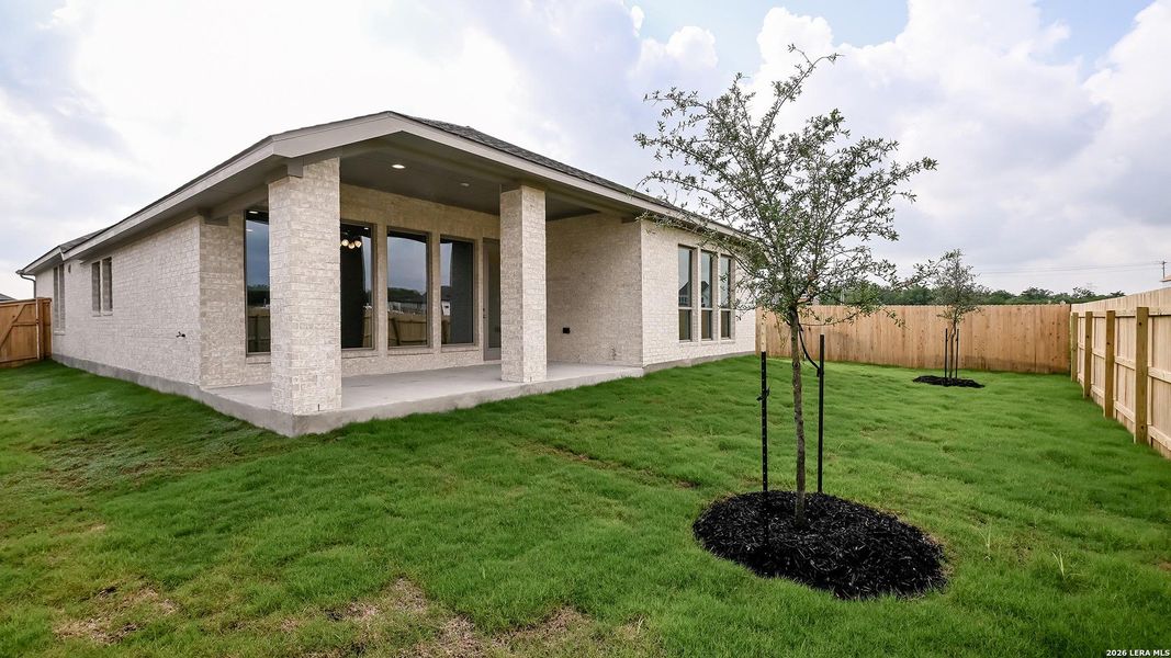 Exterior details and patio area of a home in The Parklands, Schertz (Image 4).