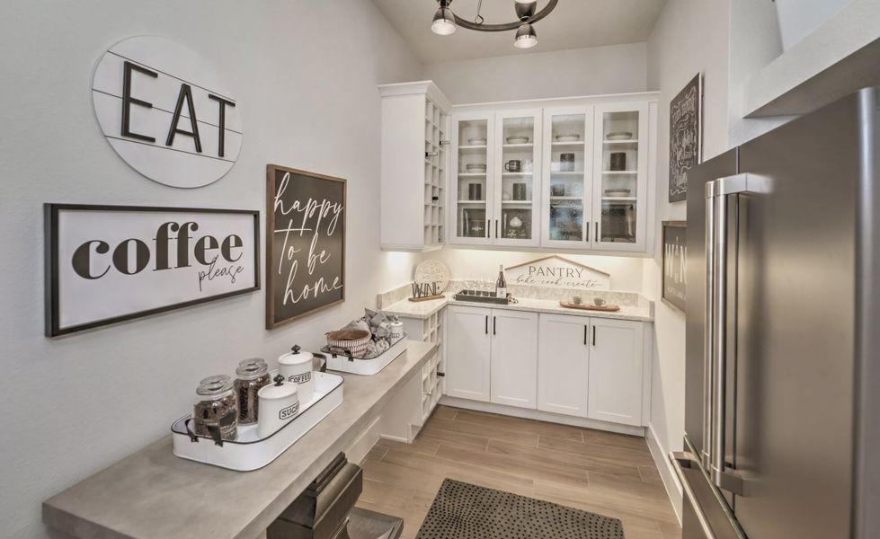 Furnished interior view inside a new home in Plantation Bay, Ormond Beach (Image 16).