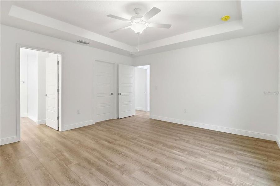 Spacious, unfurnished interior of a new home in , Crystal River (Image 28). Spacious, unfurnished interior of a new home in , Crystal River (Image 28).