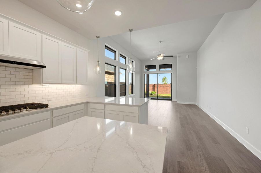 Image 37 of a home in Sienna - Grove Collection.