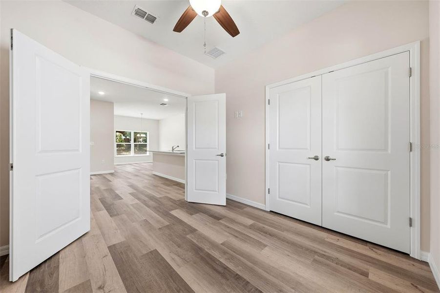 Spacious, unfurnished interior of a new home in , Astatula (Image 28).