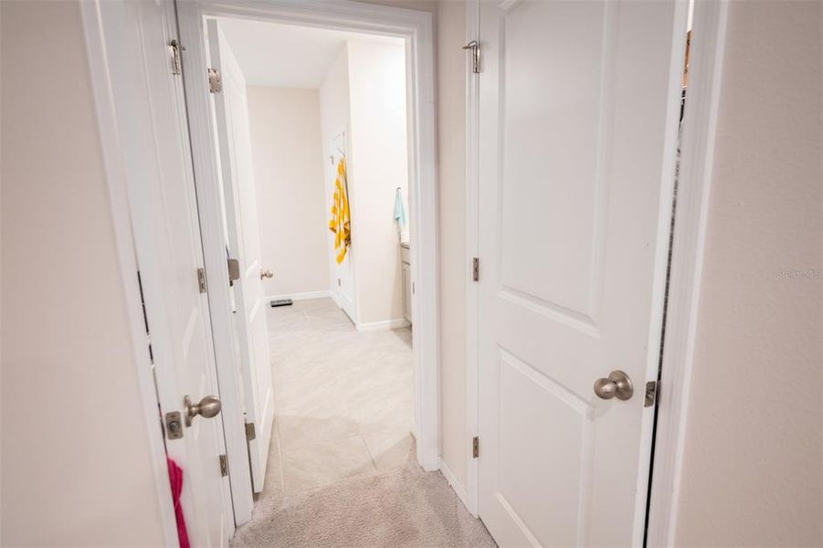 Spacious, unfurnished interior of a new home in North Park Isle, Plant City (Image 22).