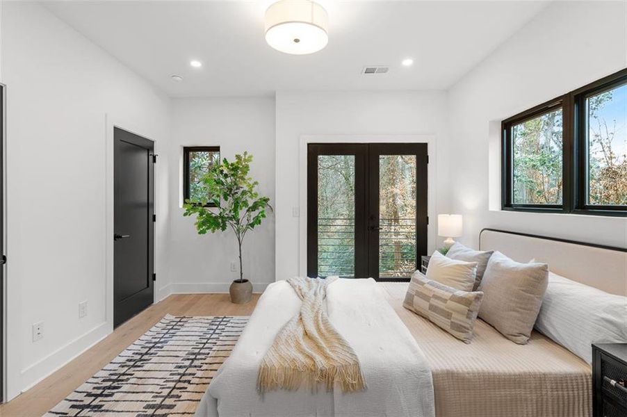 Furnished interior view inside a new home in , Atlanta (Image 16).