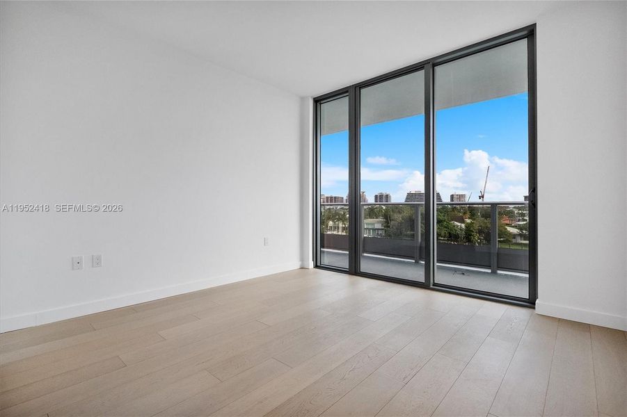 Spacious, unfurnished interior of a new home in , Bay Harbor Islands (Image 22). Spacious, unfurnished interior of a new home in , Bay Harbor Islands (Image 22).