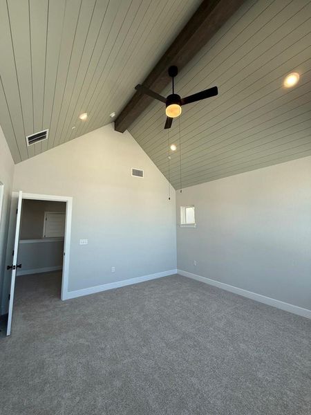 Spacious, unfurnished interior of a new home in , Austin (Image 11).